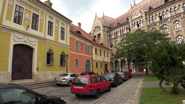 Budapest Arquitectura Casas Antiguas Calles Barrios Hungría Disparo Uhd — Vídeos de Stock