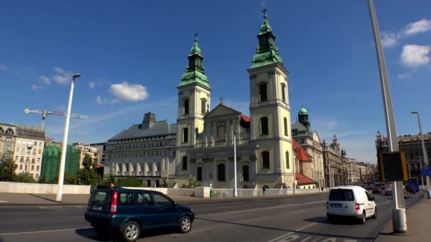 Kirkko Temppeli Budapestissa Unkarissa Ammuttu Uhd — kuvapankkivideo