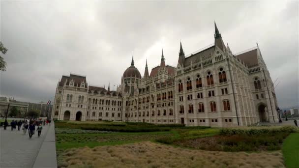 Hungarian Parliament Budapest Shot Uhd — Stock Video