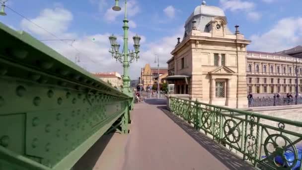 Brug Aan Donau Boedapest Hongarije Neergeschoten Uhd — Stockvideo