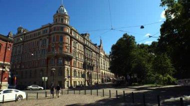 Helsinki. Manzaralar. Şehir sokakları. Finlandiya. 4K, UHD 'de çekilmiş.