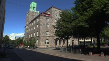 Helsinki. Manzaralar. Şehir sokakları. Finlandiya. 4K, UHD 'de çekilmiş.