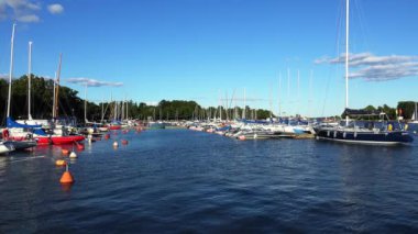 Liman, Helsinki 'deki liman. 4K, UHD 'de çekilmiş.