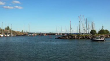 Liman, Helsinki 'deki liman. 4K, UHD 'de çekilmiş.