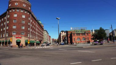 Helsinki. Manzaralar. Şehir sokakları. Finlandiya. 4K, UHD 'de çekilmiş.