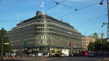 Helsinki. Manzaralar. Şehir sokakları. Finlandiya. 4K, UHD 'de çekilmiş.