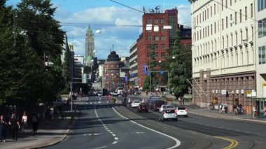 Helsinki. Manzaralar. Şehir sokakları. Finlandiya. 4K, UHD 'de çekilmiş.