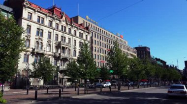 Helsinki. Manzaralar. Şehir sokakları. Finlandiya. 4K, UHD 'de çekilmiş.