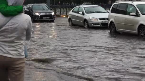 Saint Petersburg Russie Juin 2015 Fortes Pluies Inondations Éléments Pétersbourg — Video