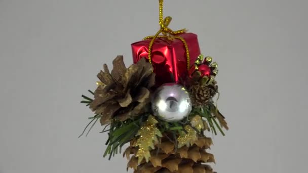 Christmas Toy Pinecone Shot Uhd Real Time — Stock Video
