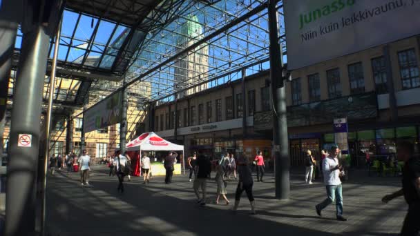 Helsinki Finnland Sommer 2015 Bahnsteigstation Helsinki Gedreht Uhd — Stockvideo