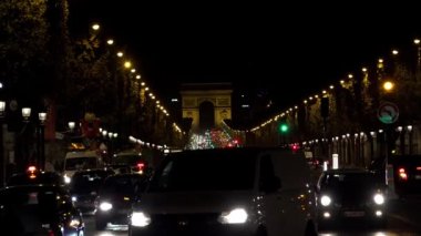 Paris 'te Zafer Takı. İyi geceler. Fransa. 4K 'da video, UHD