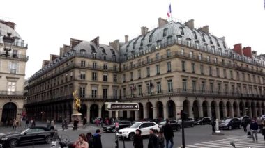 Paris 'teki Jeanne d' Arc anıtı. 4K 'da video, UHD