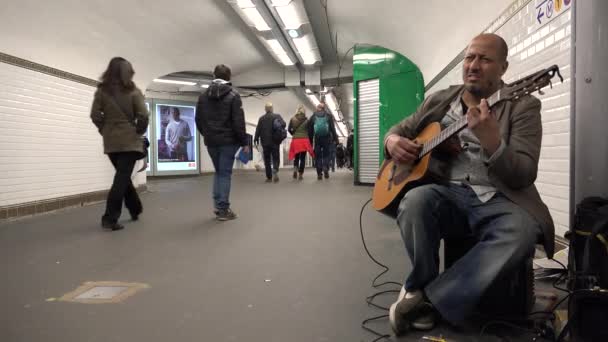 Metro Paris Vou Para Subsolo França Vídeo Uhd — Vídeo de Stock