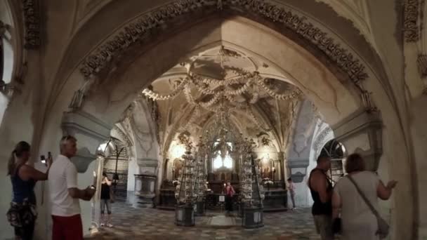 Kutna Hora Czech Republic July 2015 Ossuary Kostnice Czech Republic — Stock Video