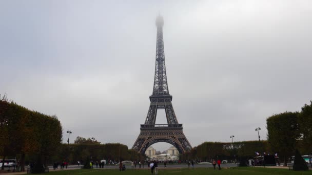 Der Eiffelturm Paris Frankreich Gedreht Uhd — Stockvideo