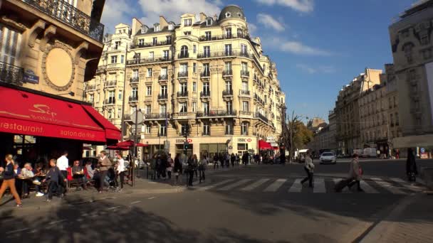 Ein Gemütliches Café Herzen Von Paris Video Uhd — Stockvideo