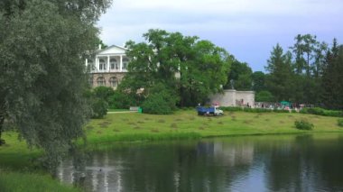 Cameron galerisi. Puşkin. Catherine Park. Tsarskoye Selo. Mimari. Anıtlar. Saraylar. 4K 'da video, UHD