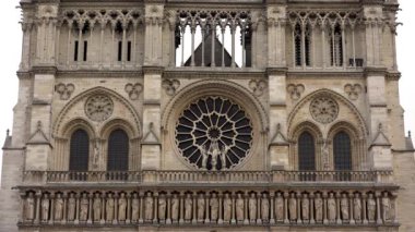 Notre Dame Katedrali Paris. Fransa. 4K, UHD