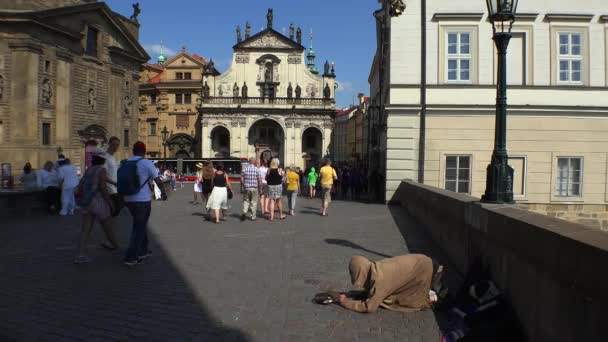 Praga República Checa Verano 2015 Plaza Del Puente Carlos Praga — Vídeos de Stock