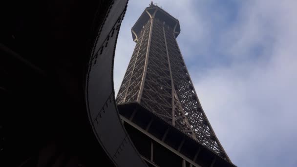 Torre Eiffel París Francia Disparo Uhd — Vídeo de stock