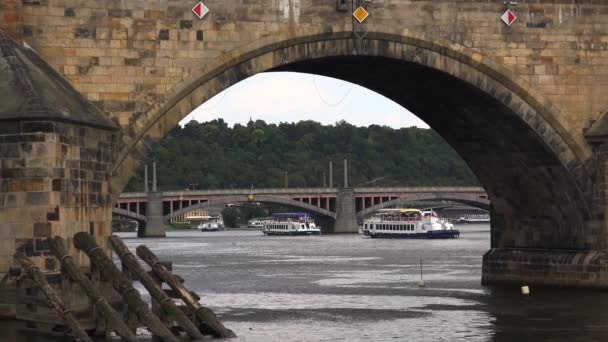 Puente Carlos Praga República Checa Video Uhd — Vídeos de Stock