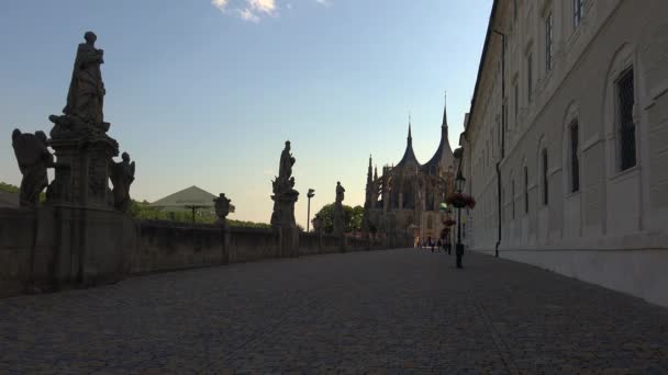 Iglesia Virgen Varvara Bárbara Kutna Hora Video Uhd — Vídeo de stock