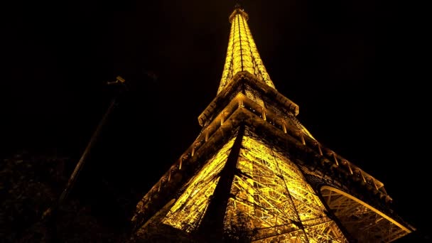 Эйфелева Башня Париже Спокойной Ночи Францию Выстрел Uhd — стоковое видео