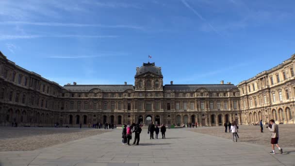Louvre Famoso Museo Arte Parigi Francia Video Uhd — Video Stock