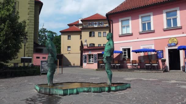 Fountain Pee Macho Museu Franz Kafka Praga Vídeo Uhd — Vídeo de Stock