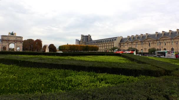 Louvre Famoso Museu Arte Paris França Vídeo Uhd — Vídeo de Stock