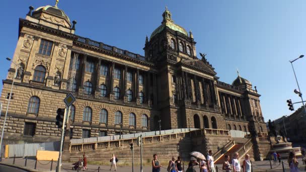 Prag Tschechische Republik Sommer 2015 Historischer Wenzelsplatz Und Nationalmuseum Prag — Stockvideo