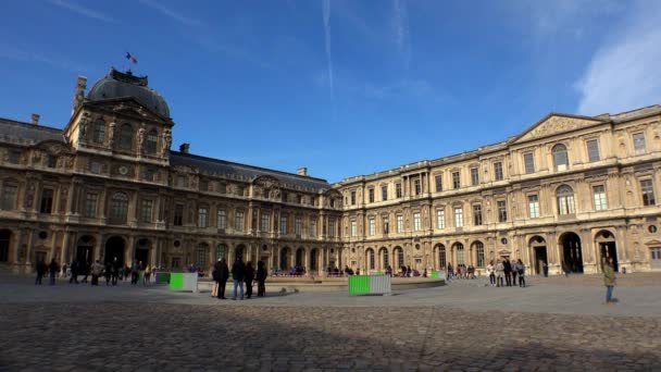 Louvre Famoso Museo Arte Parigi Francia Video Uhd — Video Stock