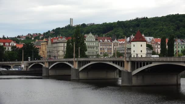Набережная Реки Влтавы Праге Чехия Видео — стоковое видео