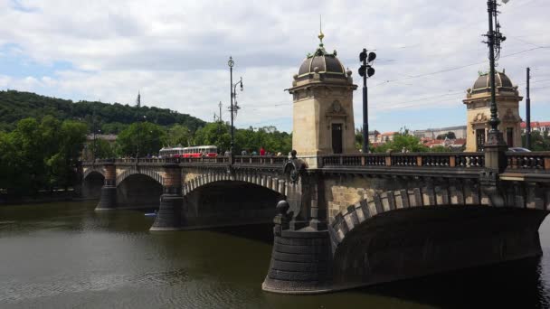 Prague République Tchèque Été 2015 Emprunt Rivière Vltava Prague République — Video