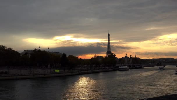 Ейфелева Вежа Парижі Захід Сонця Франція Розстріляний Uhd — стокове відео