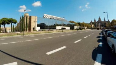 Catalunya Ulusal Sanat Müzesi manzarası. Barselona, İspanya. 4K 'da video, UHD