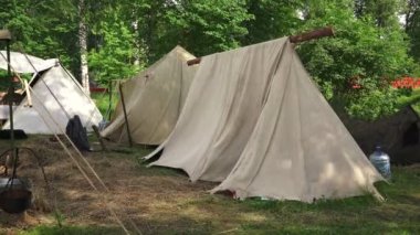 Askeri çadır kampı. Birinci Dünya Savaşı. 1914-1918 arası. 4K 'da video, UHD