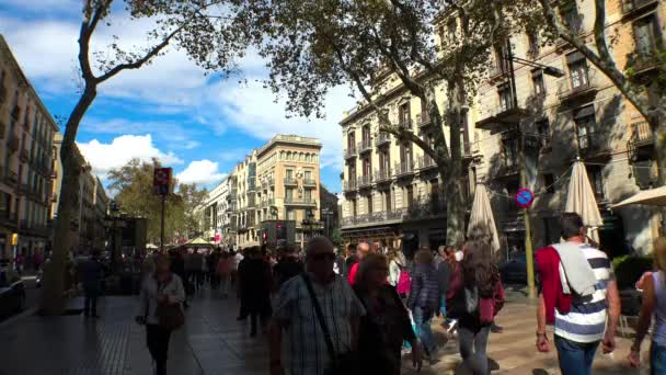 ランブラ通りだ バルセロナ市内中心部 スペインだ Uhdでのビデオ — ストック動画