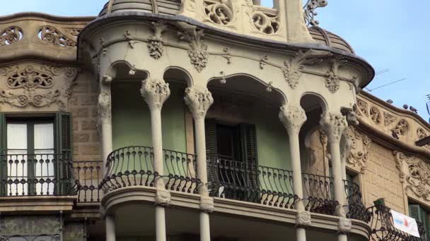 Παλιό Όμορφο Σπίτι Στη Βαρκελώνη Ισπανία Βίντεο Uhd — Αρχείο Βίντεο