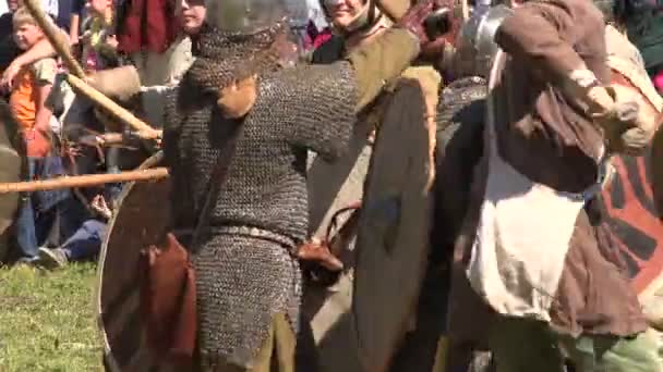 Μια Μάχη Μάχη Των Βίκινγκς Μεσαιωνικά Πολεμιστές Βίντεο Uhd — Αρχείο Βίντεο