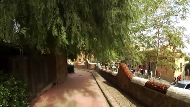 Park Güell Gaudi Barcelona Spanyolországba Videó Ban Uhd — Stock videók