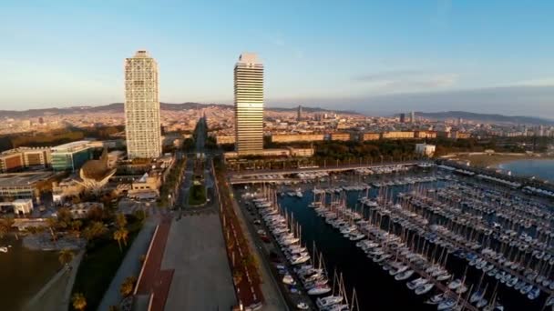 Luchtfoto Barcelona Architectuur Gebouwen Straten Spanje Video Uhd Prores — Stockvideo