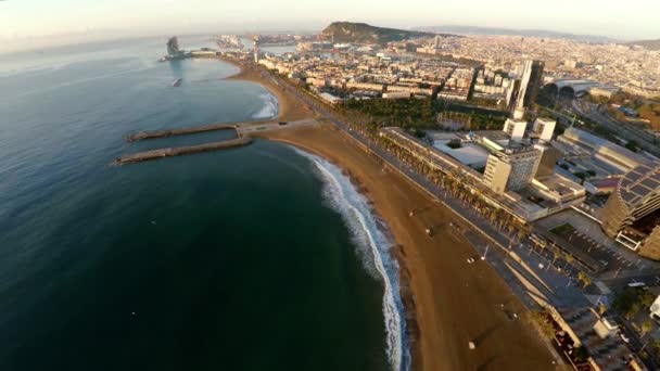Luchtfoto Barcelona Architectuur Gebouwen Straten Spanje Video Uhd Prores — Stockvideo