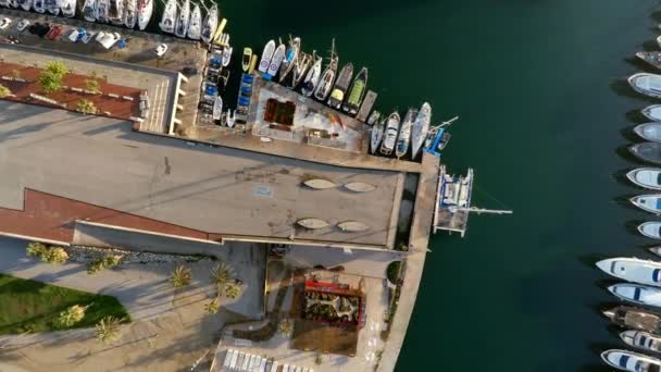 Вид Воздуха Яхта Лодки Берегов Барселоны Испании Видео Uhd — стоковое видео
