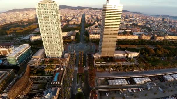 Luchtfoto Barcelona Architectuur Gebouwen Straten Spanje Video Uhd Prores — Stockvideo