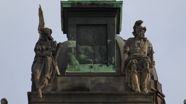 Hermosa Estatua Antigua Parque Potsdam Alemania Video Uhd — Vídeos de Stock