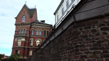 Stockholm 'deki Riddarholmen Kilisesi. İsveç. 4K 'da video, UHD