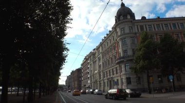 Stockholm. Eski kasaba. Mimarlık, eski evler, sokaklar ve mahalleler. İsveç. 4K 'da video, UHD