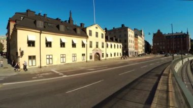 Stockholm. Eski kasaba. Mimarlık, eski evler, sokaklar ve mahalleler. İsveç. 4K 'da video, UHD